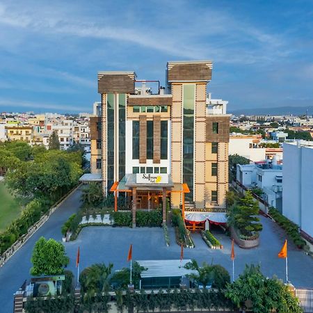 Hotel Saffron Leaf Dehradun Eksteriør bilde