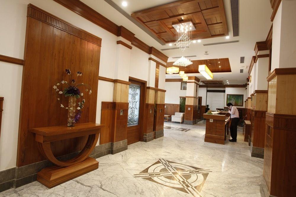 Hotel Saffron Leaf Dehradun Eksteriør bilde